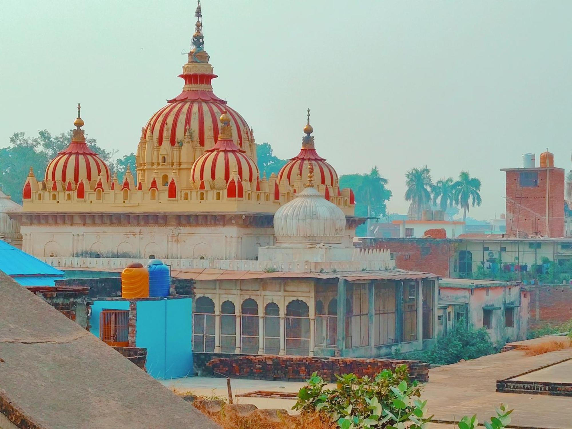 Ayodhya Palace Экстерьер фото