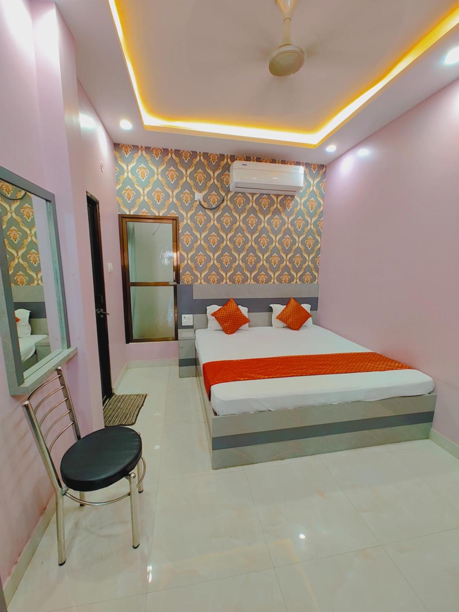 Ayodhya Palace Экстерьер фото