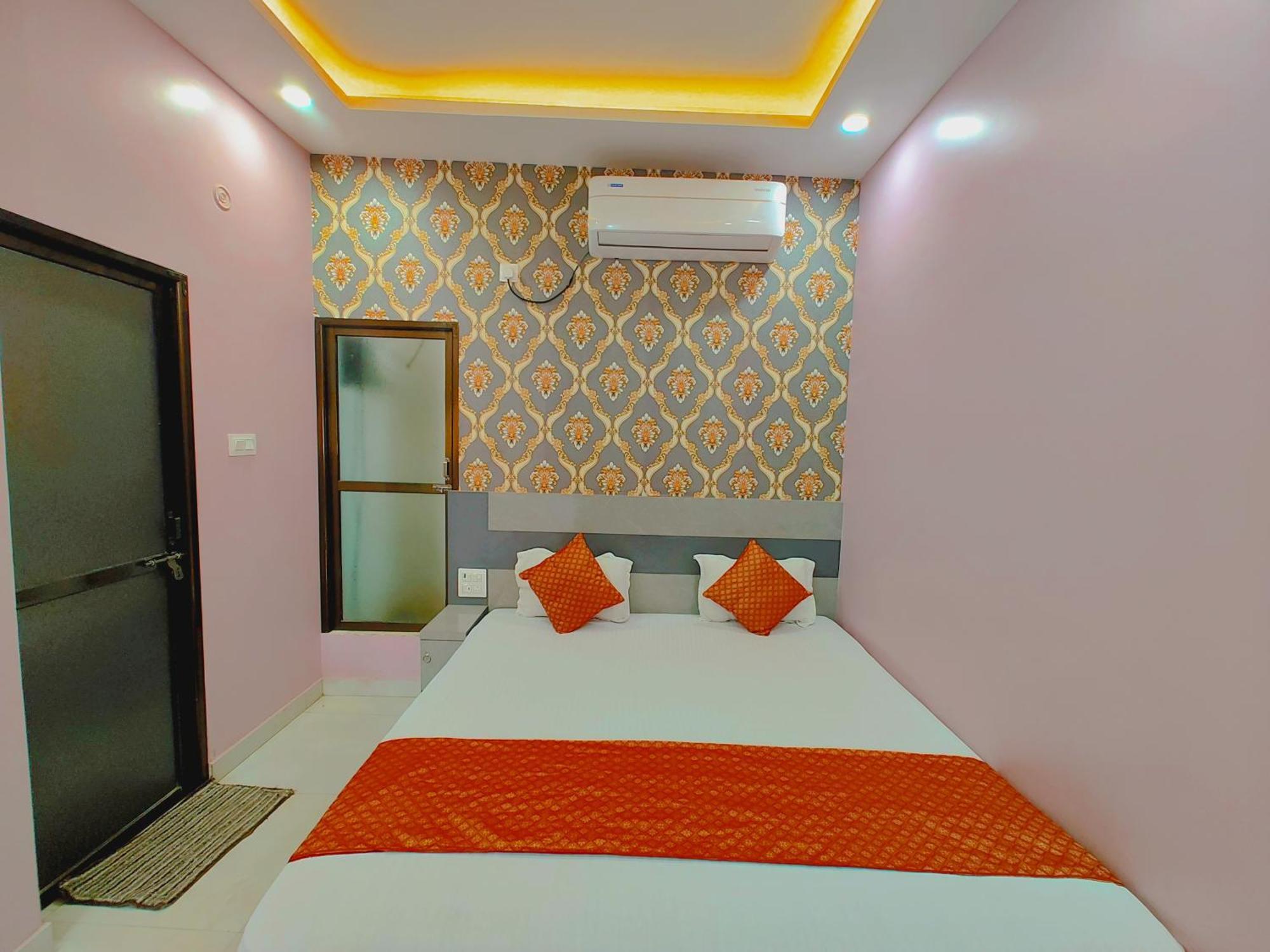 Ayodhya Palace Экстерьер фото